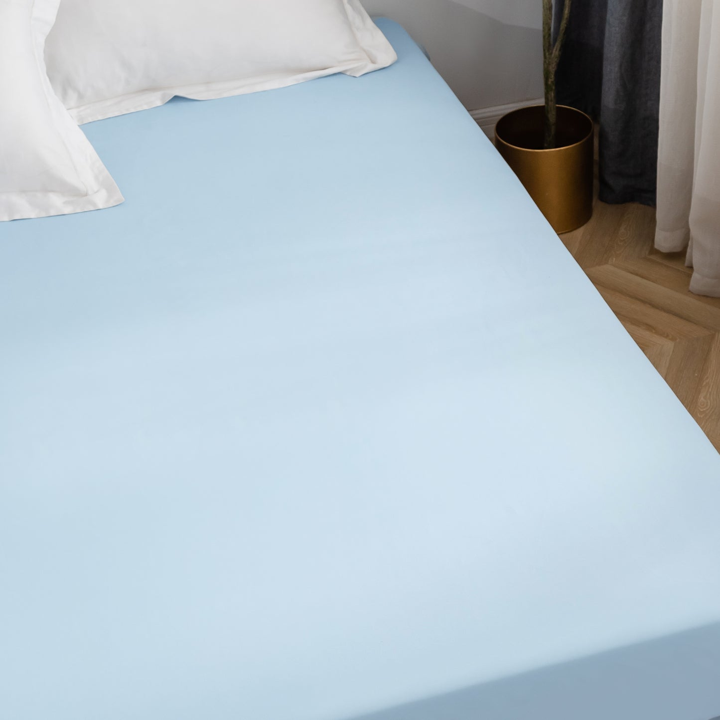 MOHAP Drap Housse 160x200cm avec Bonnet 30cm Bleu Clair Drap Housse 100 GSM en Microfibre de Haute Qualité 100% Polyester Doux, Résistant, Anti Plis